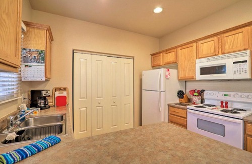 Kanab House | Quiet and Updated Kanab Townhome - Near Zion NP