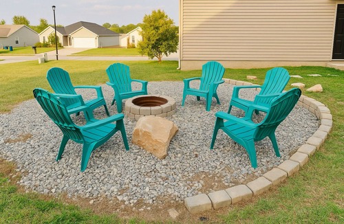Bowling Green House | Quiet, Convenient, Spacious, and Fully Equipped