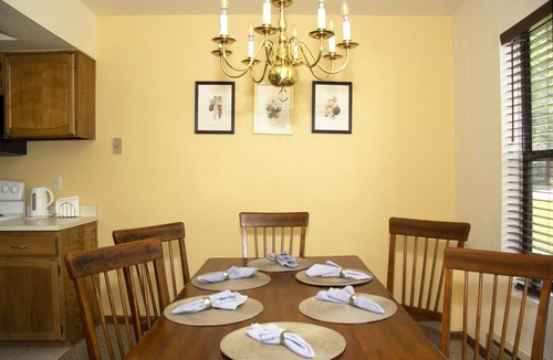 Pinetop Villa | Quiet Resort Villa Beautifully Landscaped w Attached Garage at Quality Hill