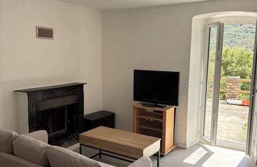 Ersa House | Quiet village house 10 minutes from the sea