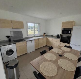 Prunelli-di-Fiumorbo Apartment | Résidence A Traggina