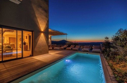 Belgodere House | Résidence & Villas Oradoro