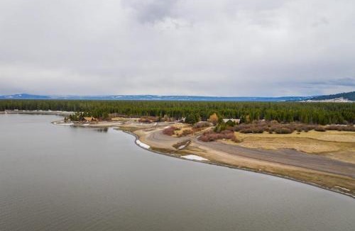 West Yellowstone House | Rainbow Point Sabo Cabin