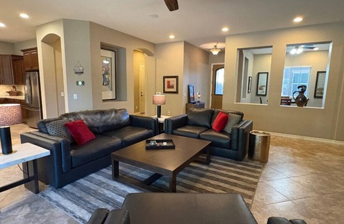 Queen Creek House | Raven Landing 4/4 with Spa and Backyard
