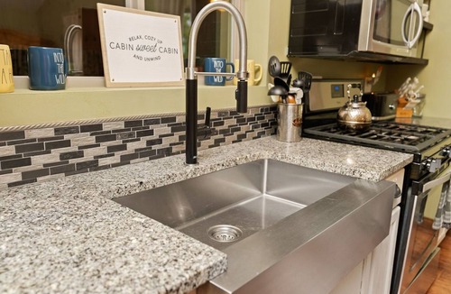 Hallsville House | Red Fox Hollow - Hocking Hills, Clear Creek, Hot Tub, Fire Pit and Swing