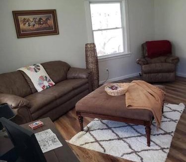 Stanton House | Red River Gorge Creekside, New*Spacious *2 baths!