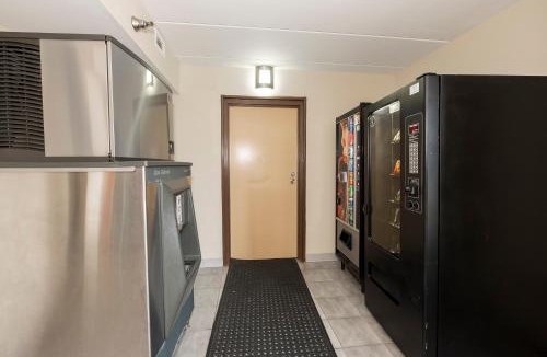 Parole Hotel | Red Roof Inn Annapolis