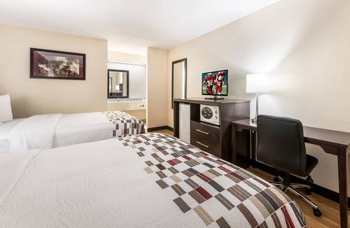 Castleton Hotel | Red Roof Inn Indianapolis - Castleton