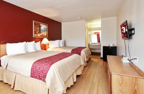 Lompoc Hotel | Red Roof Inn Lompoc