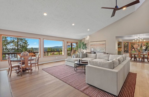 Hayden View Estates House | Relax at Hayden Lake | Stunning Views, Hot Tub & Games