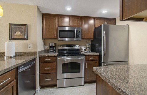 Paradise Valley Village Condo | RELAX IN PARADISE! Prime Scottsdale Location Adjacent to Golf Course!