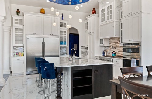 Hurricane House | Relax in Style:Luxurious Vacation Home near Zion Park-Heated Private Pool & Spa