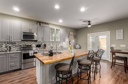 Casa Grande House | Relaxing Casa Grande Retreat w/Pool & Patio