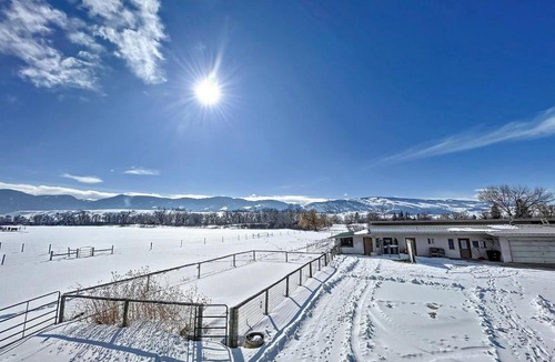 Dayton House | Relaxing Mountain view, 5 bdr sleeps 11, 4400 sqft
