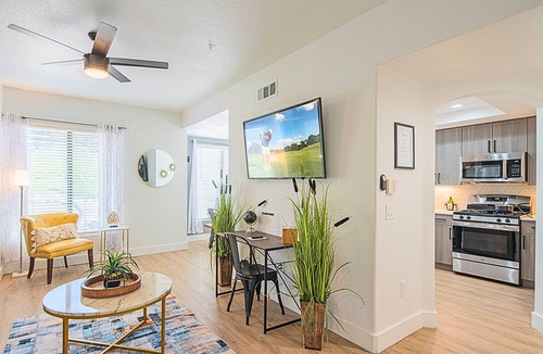 Kierland Condo | Remodeled 2-King+Parking | Zen Oasis & Resort Suite