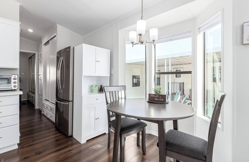 Mesa House | Remodeled 55+ Active Adult Resort Living