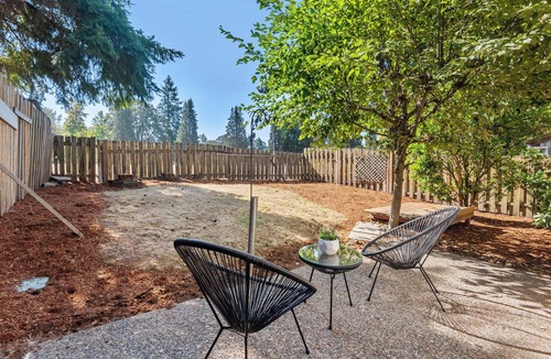 Oak Hills House | Remodeled! Beaverton/PDX, Pets OK, Fenced Yard!