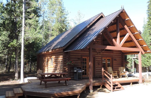 Alpine Northeast Cabin | Remodeled Log Cabin