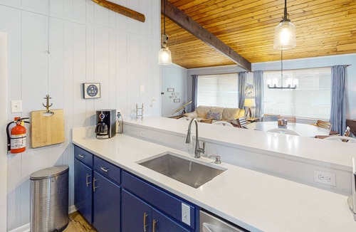 Sandbridge House | Remodeled, ocean view home with rooftop deck & fast WiFi - dog-friendly