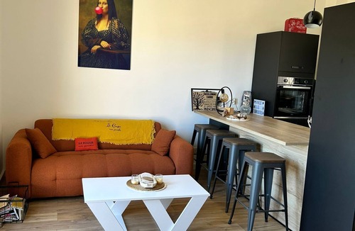 Marine de Davia Apartment | Renovated air-conditioned apartment with sea view in Corbara