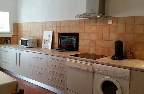Coggia House | Renovated character house. 10km from the sea.
