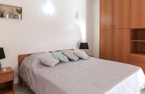 Centuri Apartment | RESIDENCE ANNA JADE - One Bedroom Apartment, Sleeps 4