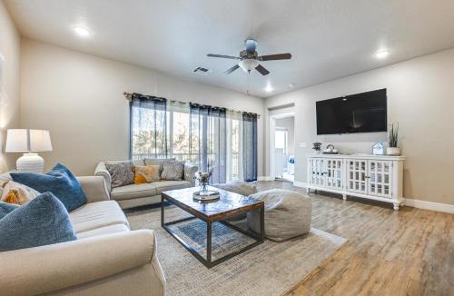 St. George House | Resort Pool & Hot Tub: Modern Condo in St George!