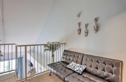 Put-in-Bay House | Resort-Style Condo with Lake-View Balcony!