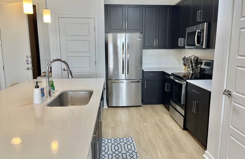 Desert View Village Condo | Resort style living in N Scottsdale, 5min to Kierland dining, Phoenix Open, Mayo