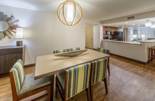 North Scottsdale Hotel | Resort Villa with Splash Zone, Balcony, Kitchen & Fun Activities l 2 Villas