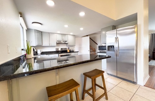 Page House | Retreat - Lake Powell - Antelope Canyon - Horseshoe Bend - Lots of boat parking!