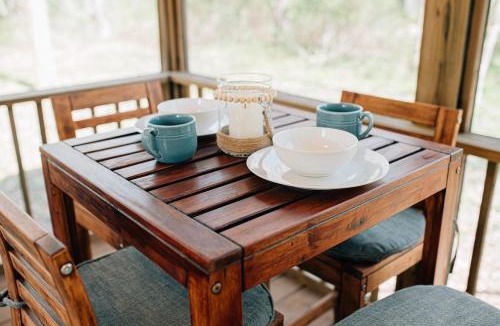 Irvington House | Retreat to Fairytale Cottage with Pool
