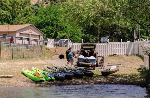 Upper Lake House | Retro RV with picturesque hills and lake access