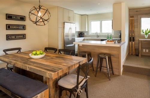 Elkhorn Village House | Ridge 91 at Elkhorn