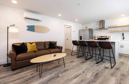 Northeast Virginia Beach Apartment | Rincon - Loft #6 - 8 min walk to the beach