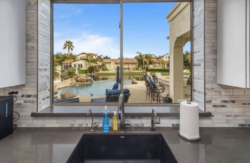 Balboa Way House | Ritz Laguna Cove, heated pool included in price