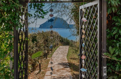 Porto Koukla Villa | Rivazzurra Beachfront Luxury Villa