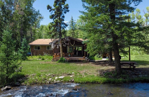 Durango Cabin | River Front Cabin on 1 acre - 14 Minutes to Downtown Durango
