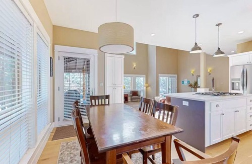 RiverWild House | River Wild at Mt Bachelor Village - Hot Tub + Pool