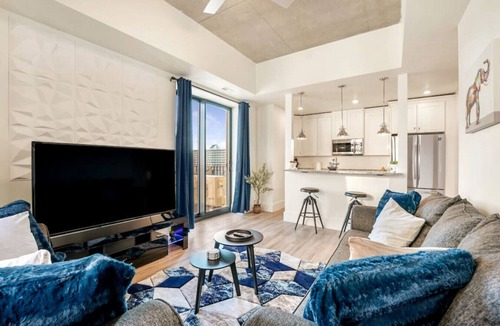 Northeast South Bend Apartment | Riverlight Haven | High Rise | DownTown South Bend ND