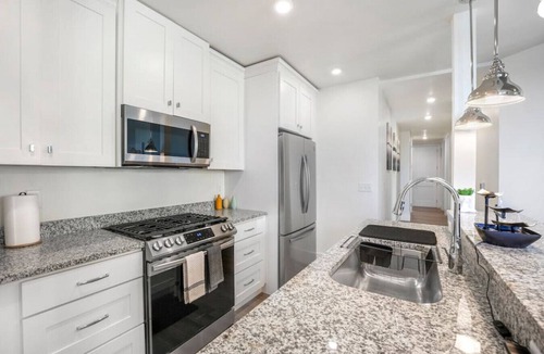 Northeast South Bend Apartment | Riverlight Haven | High Rise | DownTown South Bend ND
