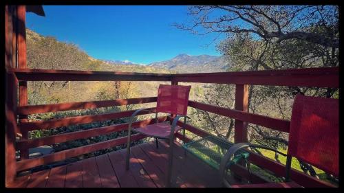 Three Rivers House | Riverview Bungalow - Pet Friendly