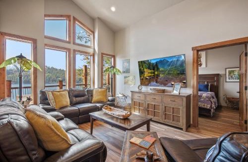 Rockford Bay House | Rockford Bay Beauty Coeur d' Alene ID