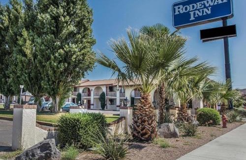 Hurricane Hotel | Rodeway Inn Hurricane - Zion National Park Area