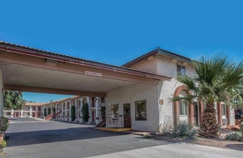 Hurricane Hotel | Rodeway Inn Hurricane - Zion National Park Area