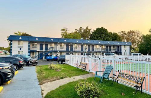 Saint Joseph Hotel | Rodeway Inn St Joseph