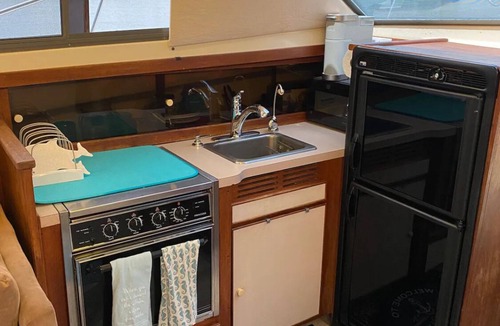 Tybee Island Boat Rental | Romantic Tybee Getaway! Sunset and Dolphin Views!