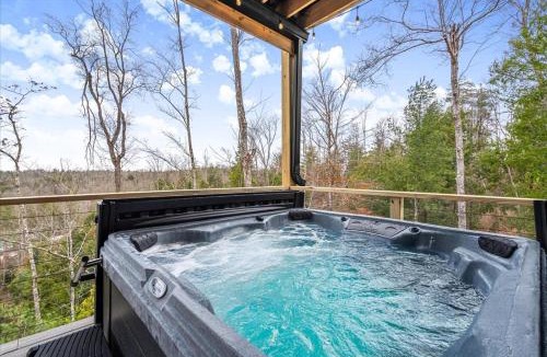 Campton House | *Rooftop Deck*Hot Tub*Sauna*Fire Pit*Sunset Views*