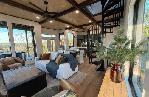 Campton House | *Rooftop Deck*Hot Tub*Sauna*Fire Pit*Sunset Views*