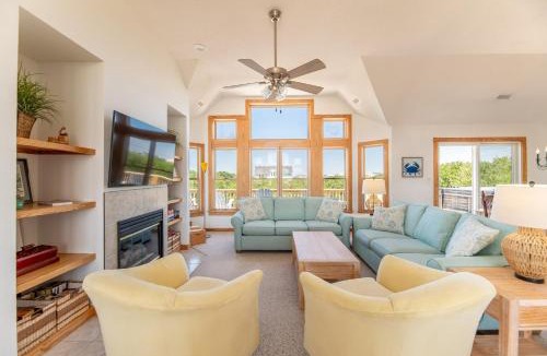 Whalehead Beach House | Rookery - Corolla, Whalehead, 395 Yds to Beach, Ocean View, Pool, Hot Tub, Pets OK, Flex Stays